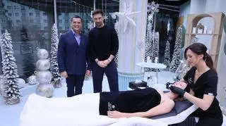 Peeling brylantowy to zabieg, który nadaje skórze blasku. Kiedy warto go wykonać? 