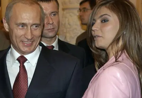 Media piszą o kolejnej ciąży kochanki Władimira Putina. Dziennikarze podali płeć dziecka