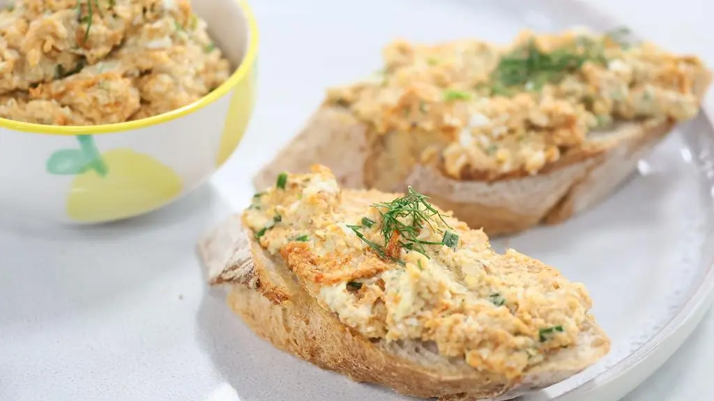Pasta sardynkowo-jajeczna