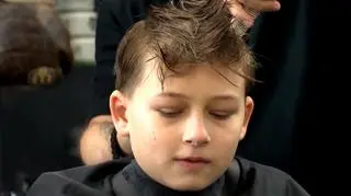 Najmodniejsze fryzury nastolatków: od Fluffy hair do Low taper. "Mój ziomek ma takiego grzyba"