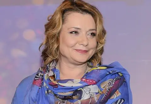 Małgorzata Ostrowska-Królikowska na starym zdjęciu z mężem. "Jaka Pani piękna"