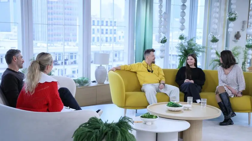 Bartosz Obuchowicz z córką i żoną