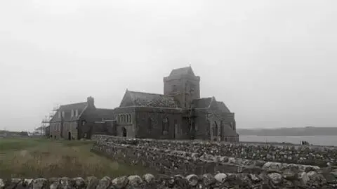 Co kryje się na tajemniczej szkockiej wyspie? "Był tu pisarz, który dokumentuje zjawiska paranormalne"
