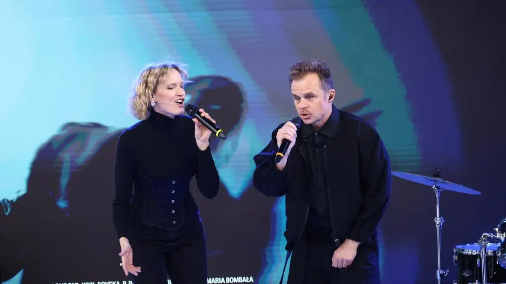 Bovska i Piotr Rogucki połączyli muzyczne siły