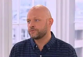 Jak mądrze podejść do edukacji seksualnej dzieci? "Ważne, żeby nie wpadać w panikę"