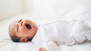 Co zrobić, gdy noworodek lub niemowlę nie chce spać? Przyczyny bezsenności u małego dziecka