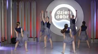 Wyjątkowy występ zespołu tanecznego Hand to Hand