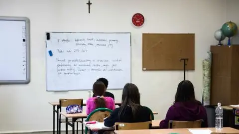 Burmistrz Ustrzyk Dolnych zakazał podręcznika do HIT