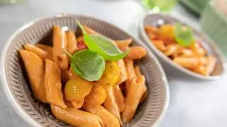Penne z sosem pomidorowym