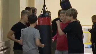 Aktywne przerwy to nowy sposób na odpoczynek? "Pozwala dzieciakom wyładować napięcie"
