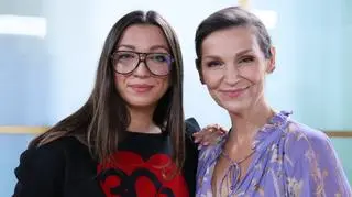 Olga Bończyk w akcji #KochamWiemJakRatować. Aktorka wspiera osoby niesłyszące