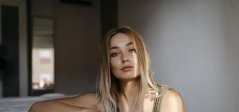 Makijaż w skandynawskim stylu podbija serca Polek. Jego wykonanie to nic trudnego