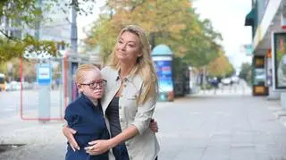 Martyna Wojciechowska pokazała biologiczną mamę i siostrę Kabuli. "Piękne kobiety" 