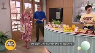 Jak pracodawcy nagradzają pracowników? napisy