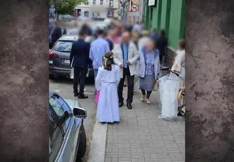 Zamiast zarezerwowanego przyjęcia komunijnego, fast-food na ulicy. "Płakałam i mama też"
