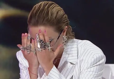 "Top Model". Helena Englert rozpłakała się na wizji. "Jestem w tobie totalnie zakochana" 
