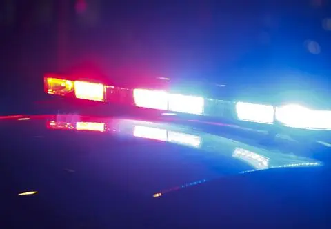 Pijany mężczyzna zostawił psa na ulicy. Interweniowała policja