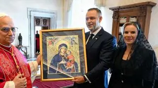 Pierwsza dama wybrała kreację Izabeli Janachowskiej. "Wspiera polskie marki"