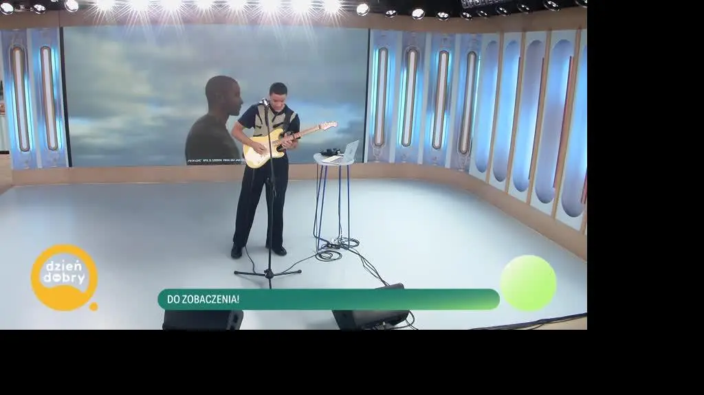 Daniel Godson w piosence "I'm in love"