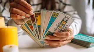 Weekendowy horoskop z kart tarota. Sprawdź, co czeka cię w dniach 12-14 września