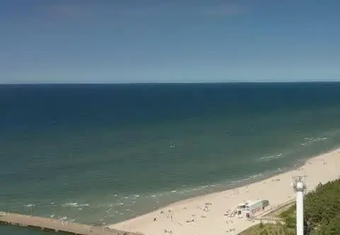 Plaże, wydmy i dinozaury? Tak, poproszę! Zapraszamy do Łeby