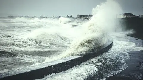 IMGW wydał alert hydrologiczny. Gdzie sytuacja będzie szczególnie niebezpieczna?  