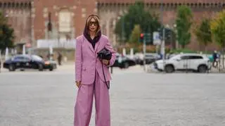 Jak nosić kolor mauve pink?