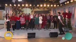 Wokalektyw w kolędzie “Gdy się Chrystus rodzi”