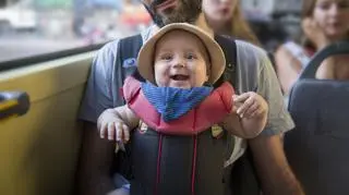 Jak używać nosidełka turystycznego dla dziecka? Jak wybrać najlepszy model?