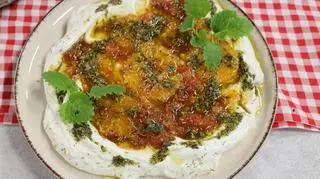 Pasta z sera koziego, z palonymi grejpfrutami i oliwą ziołową