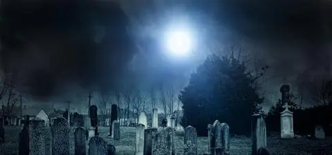 Etykieta cmentarna - jak nie zabrać z cmentarza niczego więcej, niż wspomnienia