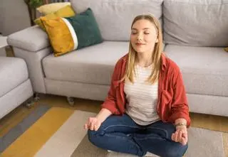 Pranayama, czyli sztuka oddychania w jodze. Proste ćwiczenia dla początkujących