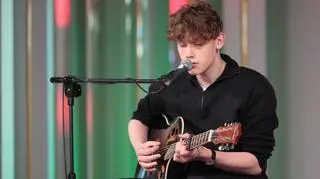 Dawid Tyszkowski wystąpił na scenie Dzień Dobry TVN. Posłuchaj utworu "Kiedy wrócisz"