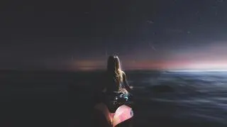 Kobieta na morzu