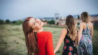 Sen o dziewczynie - co oznacza i jaka jest jego symbolika? Analiza i interpretacja