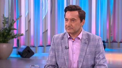 Adrian Furgalski specjalista do spraw transportu podczas rozmowy w studiu Dzień Dobry TVN