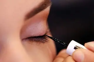 Butterfly liner
