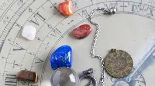 Amulety i talizmany na lato. Co przyniesie szczęście poszczególnym znakom zodiaku?