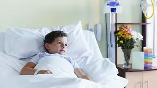 10-latek zamienił się w ludzki gwizdek. Lekarze ostrzegają: "Uważaj, czym bawią się twoje dzieci"