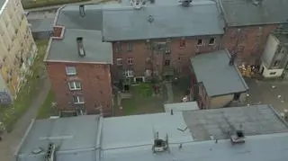 Uwaga TVN. Wychowuje syna z niepełnosprawnością w zagrzybionym mieszkaniu