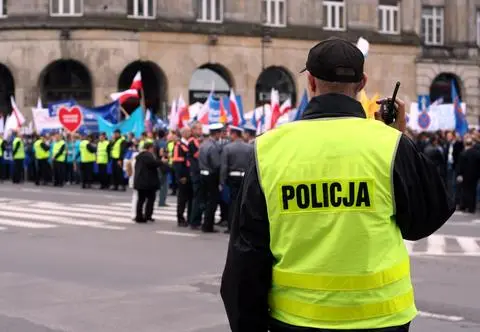 Tysiące uczestników protestu. Będzie paraliż miasta