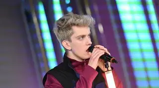 Tomash zaprezentował naszym widzom "wyścig". Posłuchajcie jego drugiego singla 