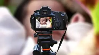 Jak szybko uśpić niemowlaka? Fotografka zdradziła prosty i skuteczny trik