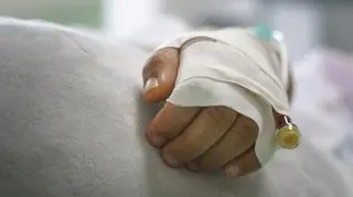 2-letnio dziecko zakrztusiło się zabawką. Jego życia nie udało się uratować 