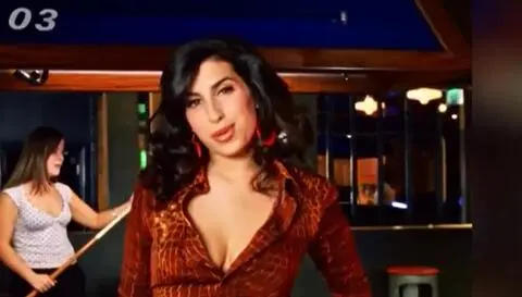 Amy Winehouse - 19 lat od debiutu piosenkarki 