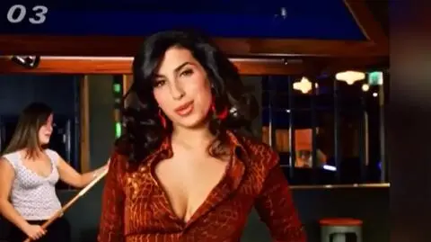 Amy Winehouse - 19 lat od debiutu piosenkarki 