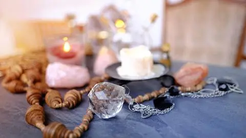 Horoskop dzienny na piątek, 17 maja 2024 r. dla Strzelców, Koziorożców, Wodników, Ryb