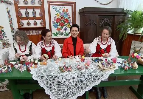 Dorota Gardias wspomina pisanki babci. "Miała specjalny patyczek"