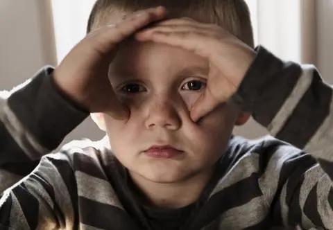 "Mamusiu, ja już nie chcę tu być, na tym światku". Czy to możliwe, by trzylatek miał depresję?