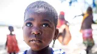 Bieda w Afryce, czyli jak się zachować, gdy dziecko prosi turystów o jedzenie? "To krzywda, którą robimy ludziom w tamtym rejonie świata"